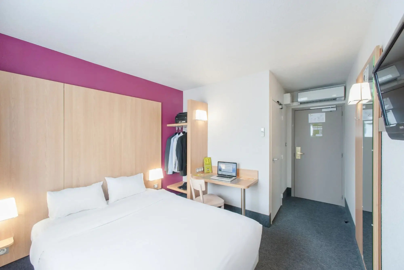 B&B HOTEL Grenoble Centre Verlaine