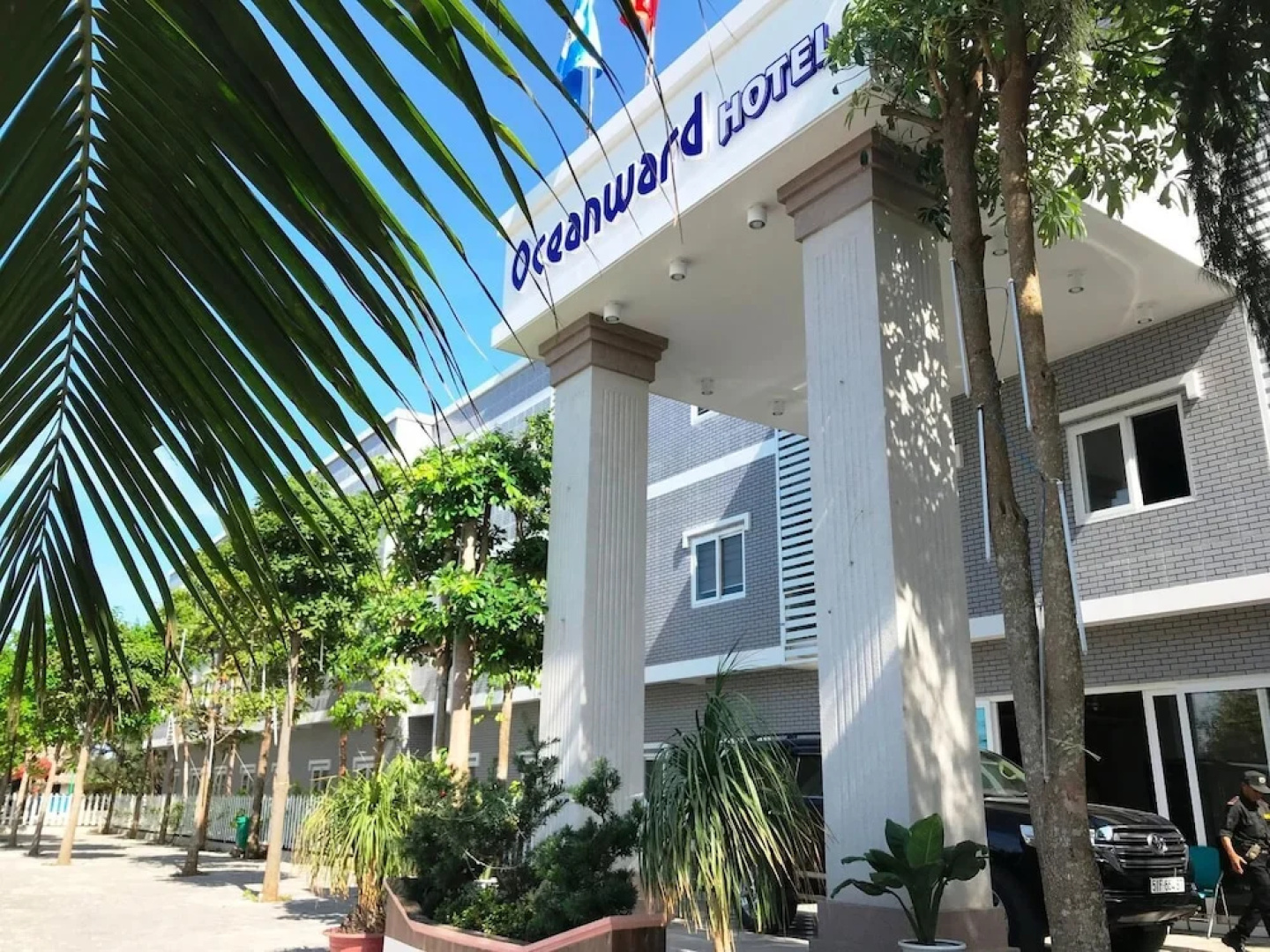 Oceanward Hotels & Resorts