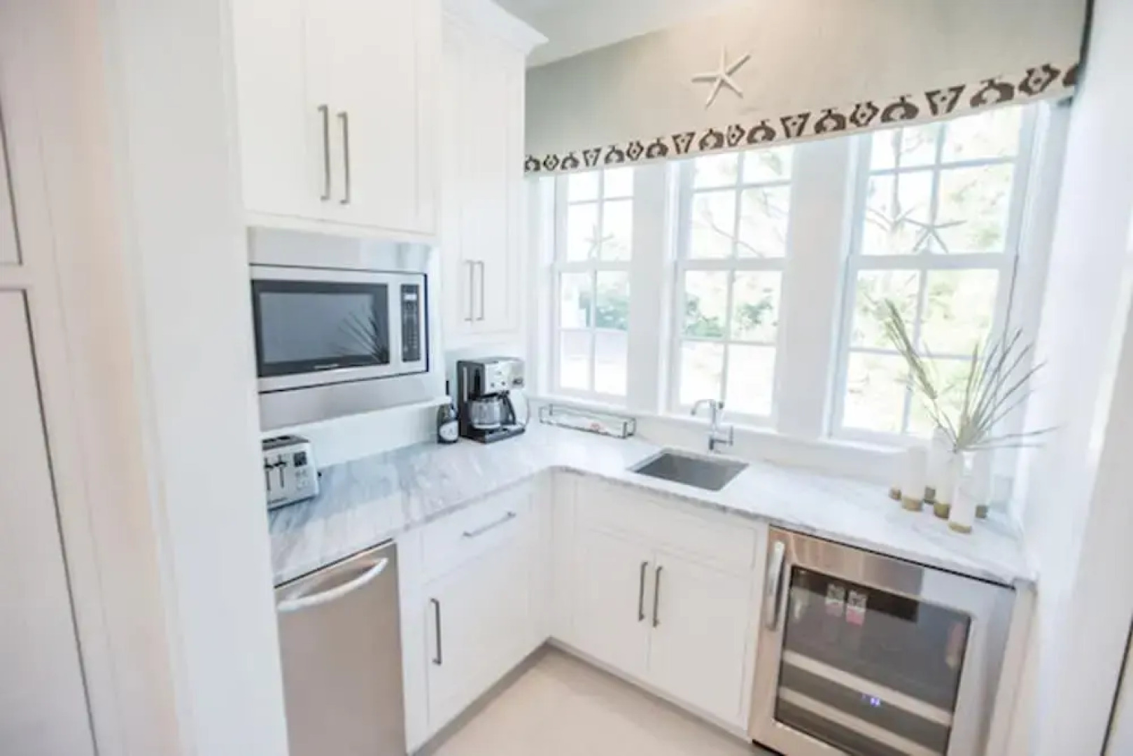 224 Gulf Bridge Lane by Dune Vacation Rentals