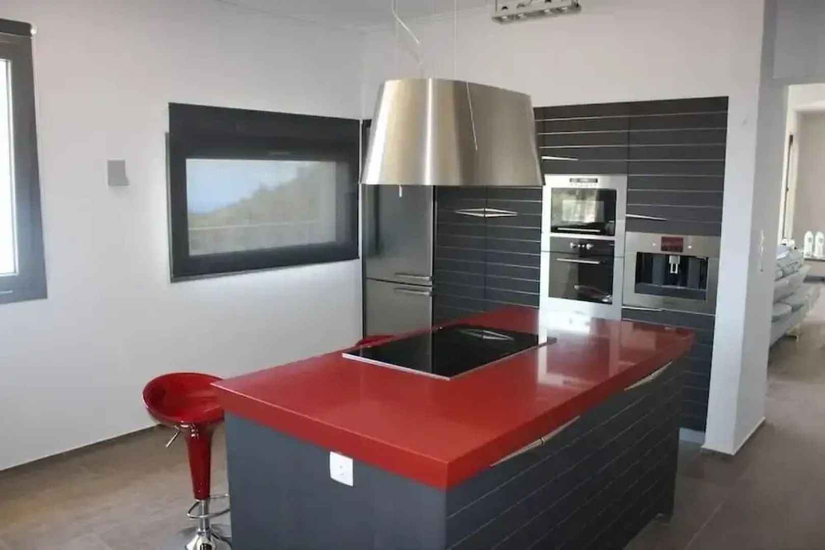260sqm villa in Loutraki with a sea view