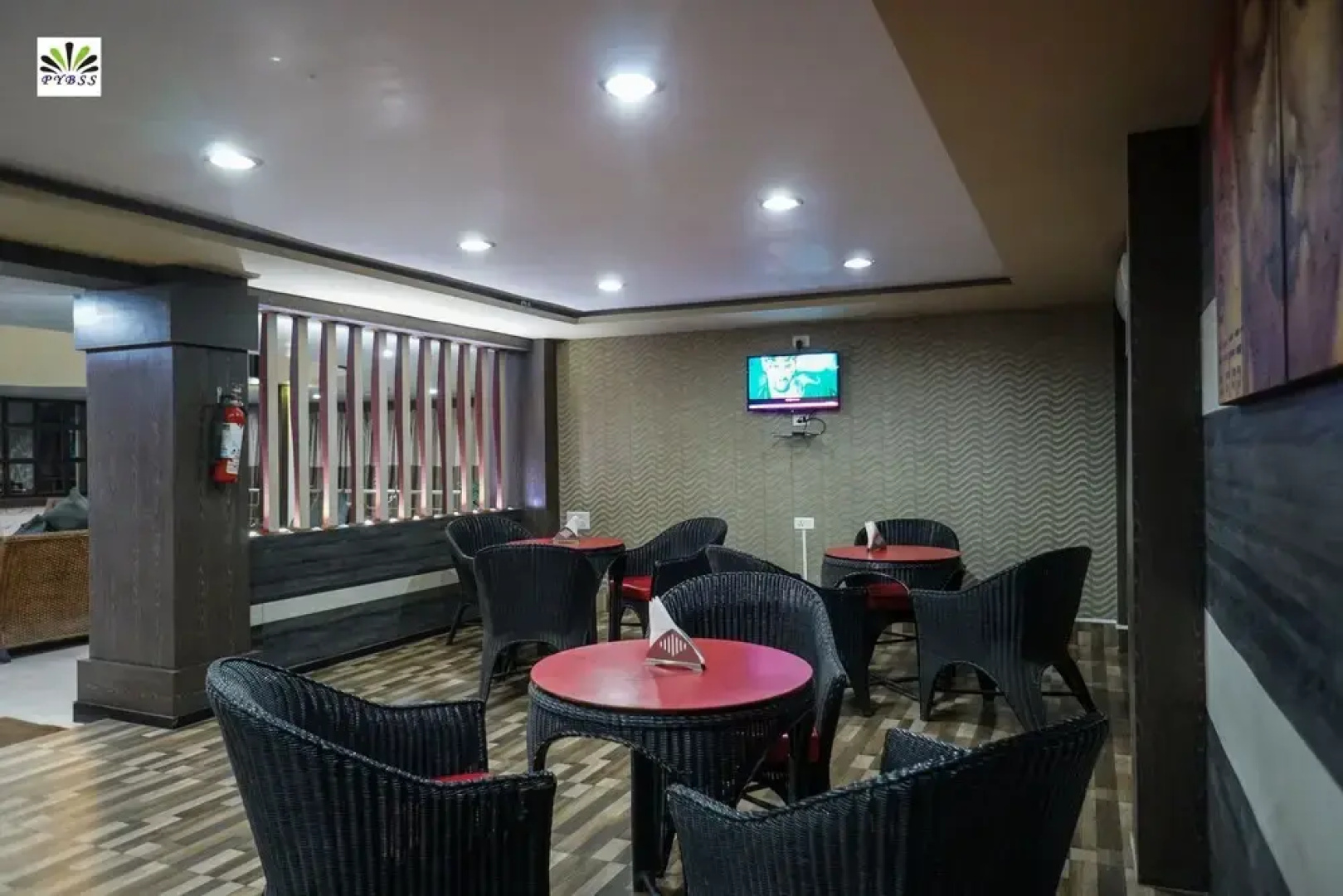 Hotel Pybss