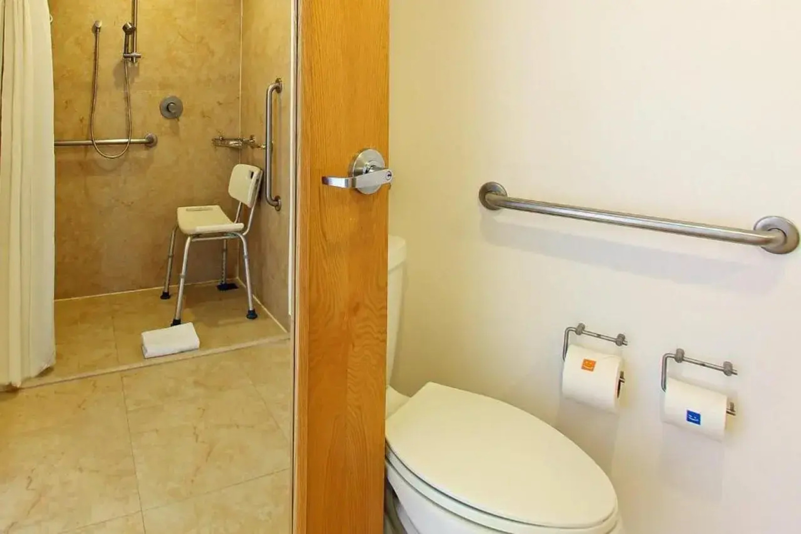 One Querétaro Aeropuerto Hotel