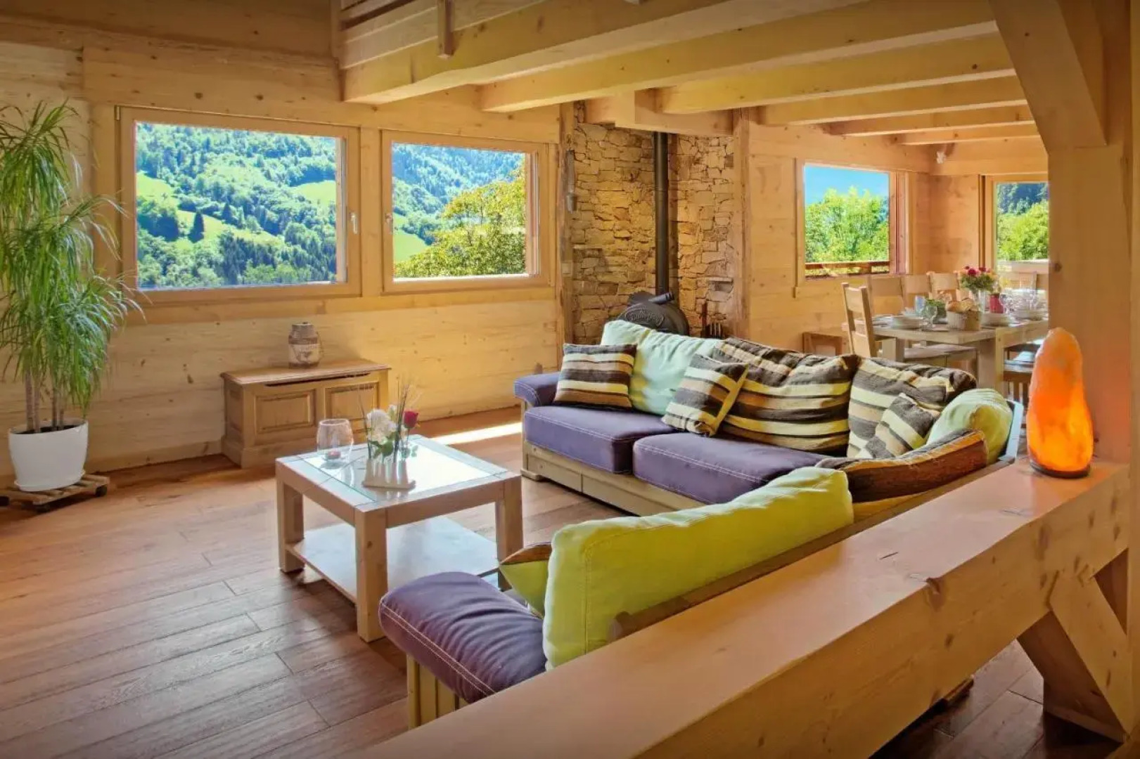 Lodge La Source OVO Network