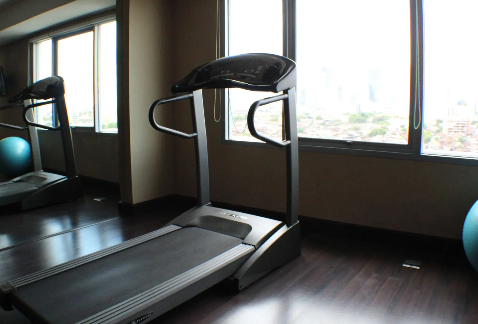 Hotel Santika Pandegiling Surabaya