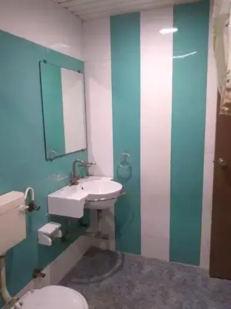 Capital O 82556 Hotel Pride