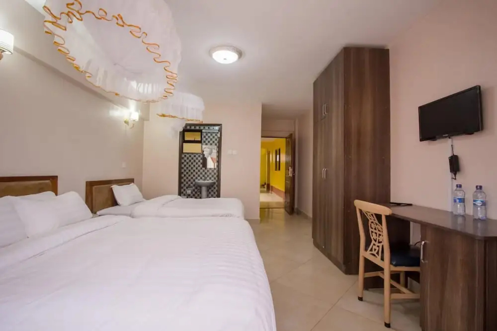 Paleo Hotel and Spa, Thika