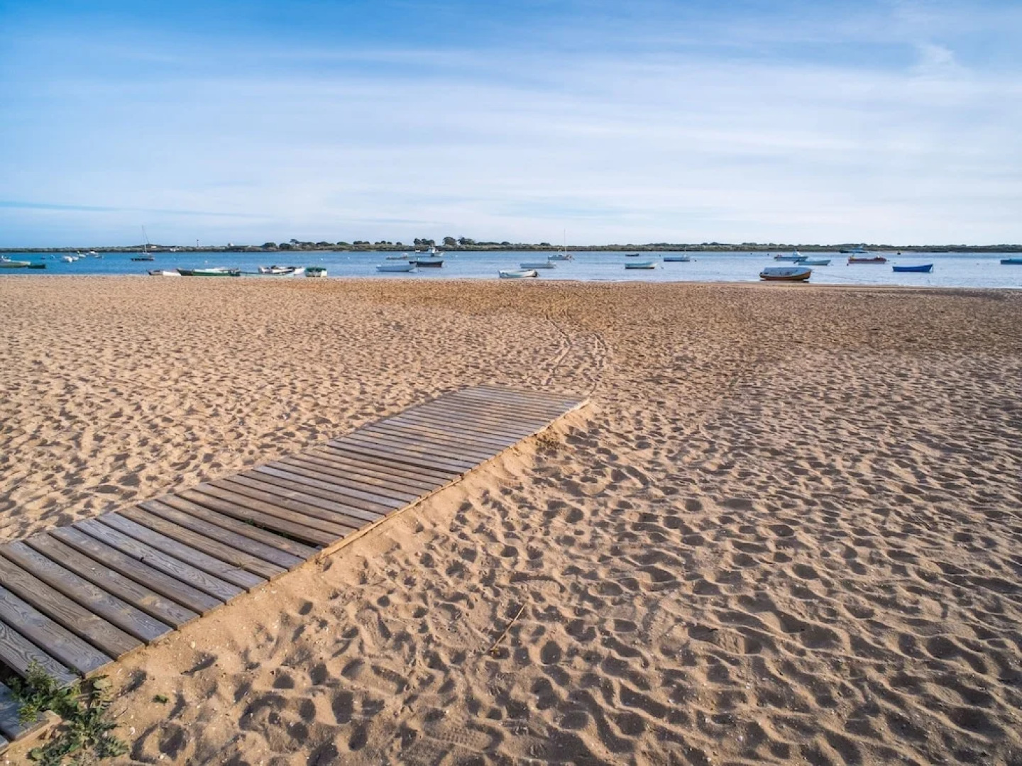 Alluring Holiday Home in Rompido near Beach