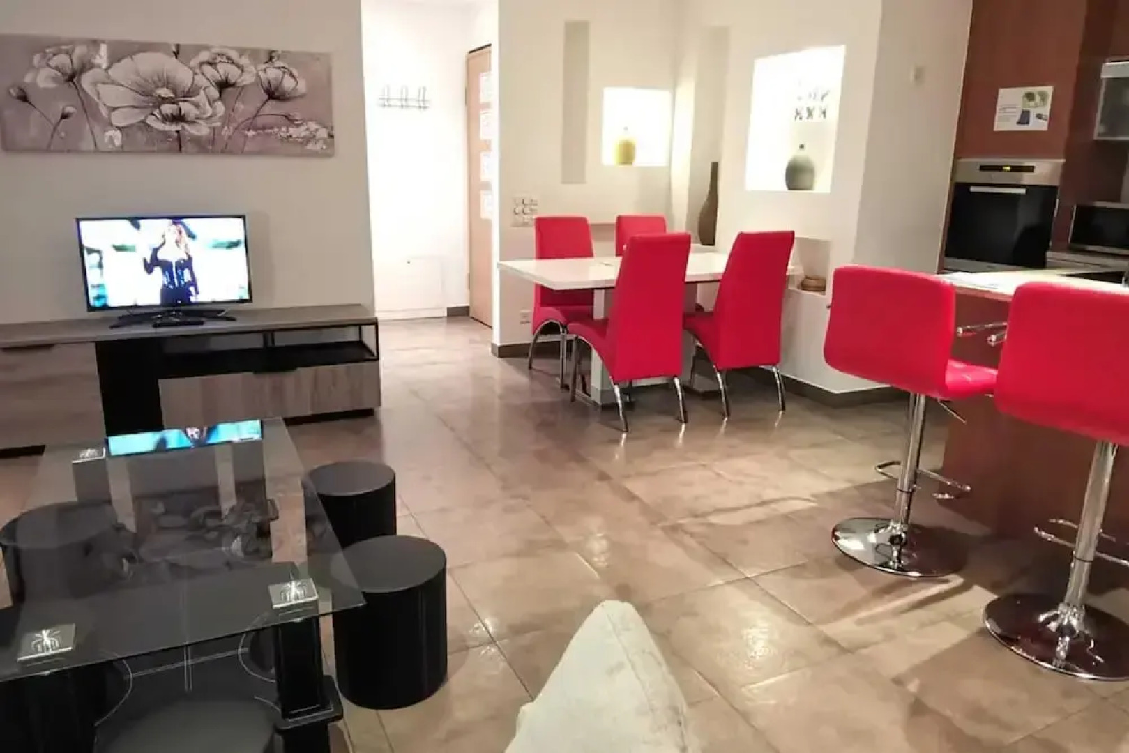 Art Apartment in Locarno