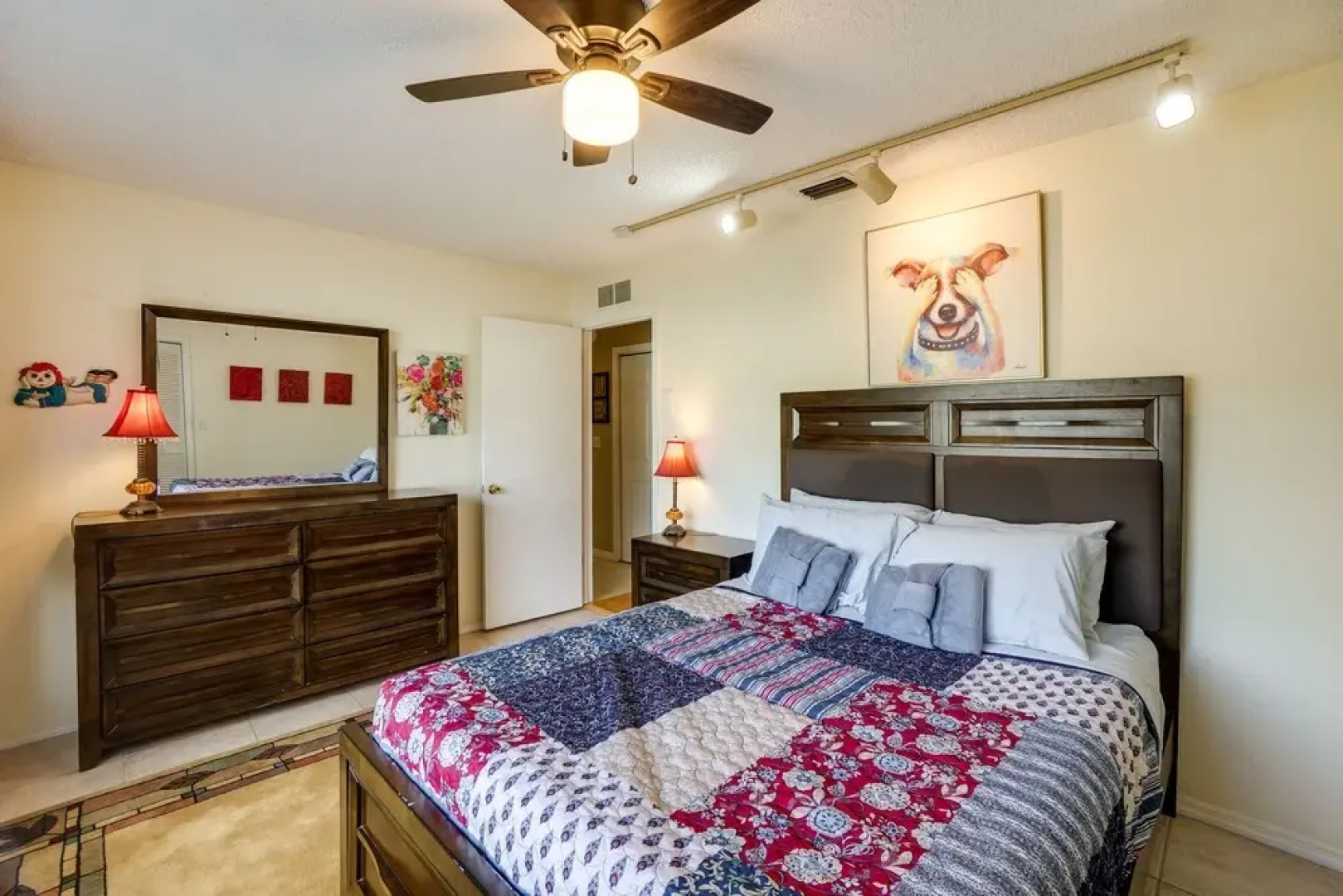 Near Busch Gardens: Sunny Florida Retreat w/ Pool!