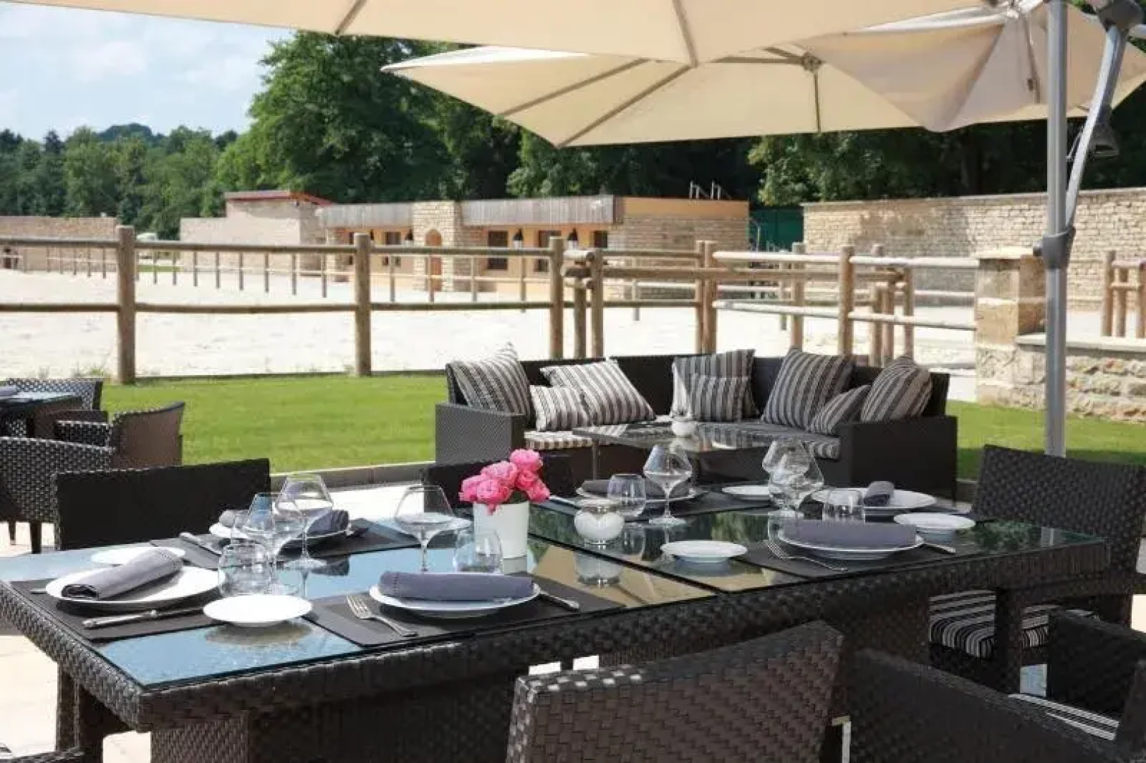 Le Domaine Chateau du Faucon
