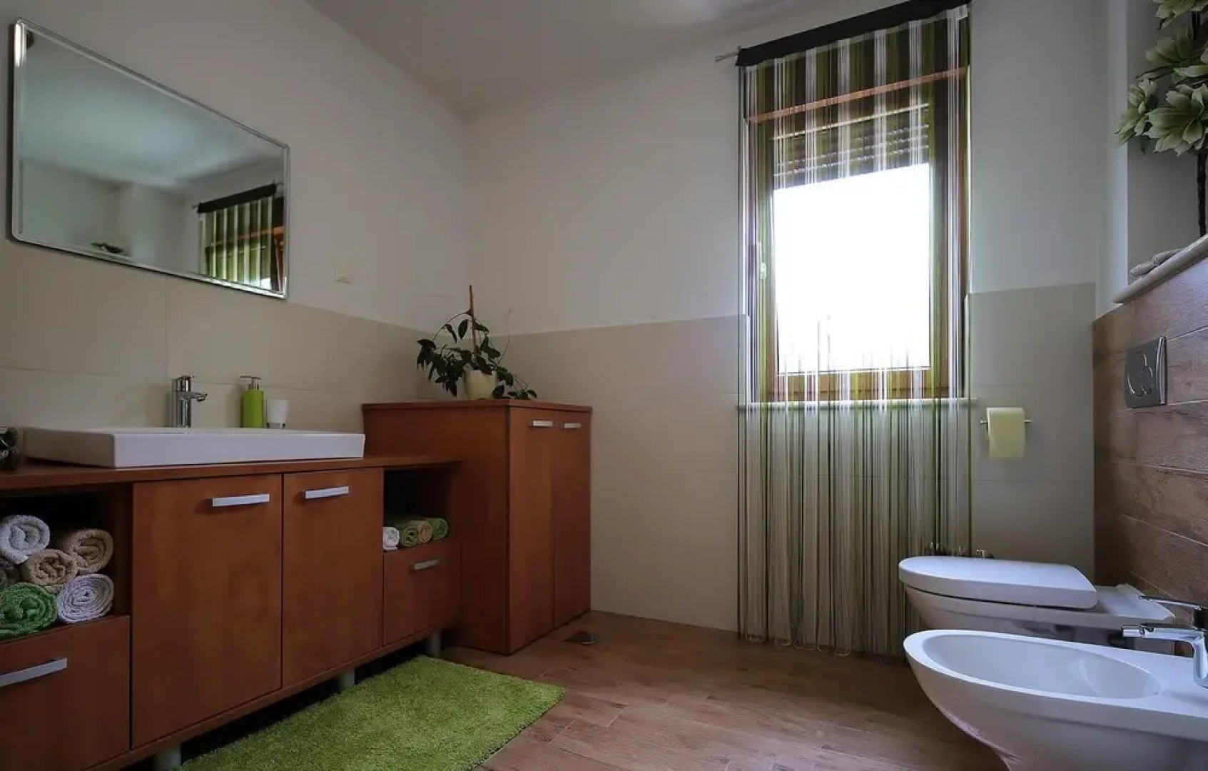 Amazing Home in Jurdani With Outdoor Swimming Pool, Wifi and 4 Bedrooms