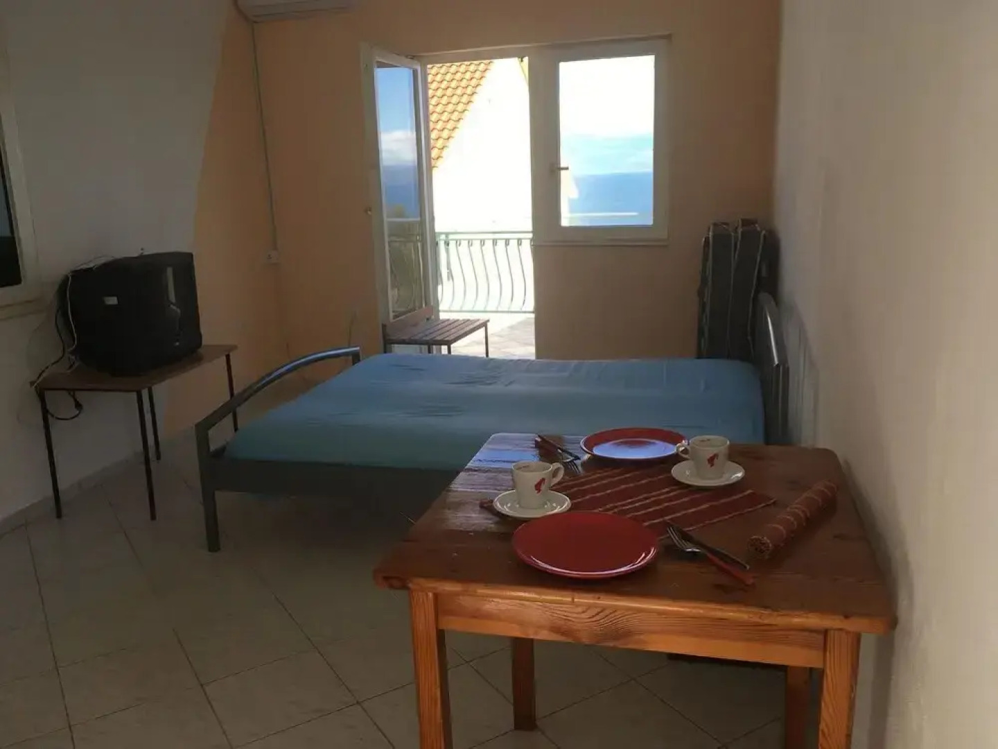 Rina - With Pool - SA8