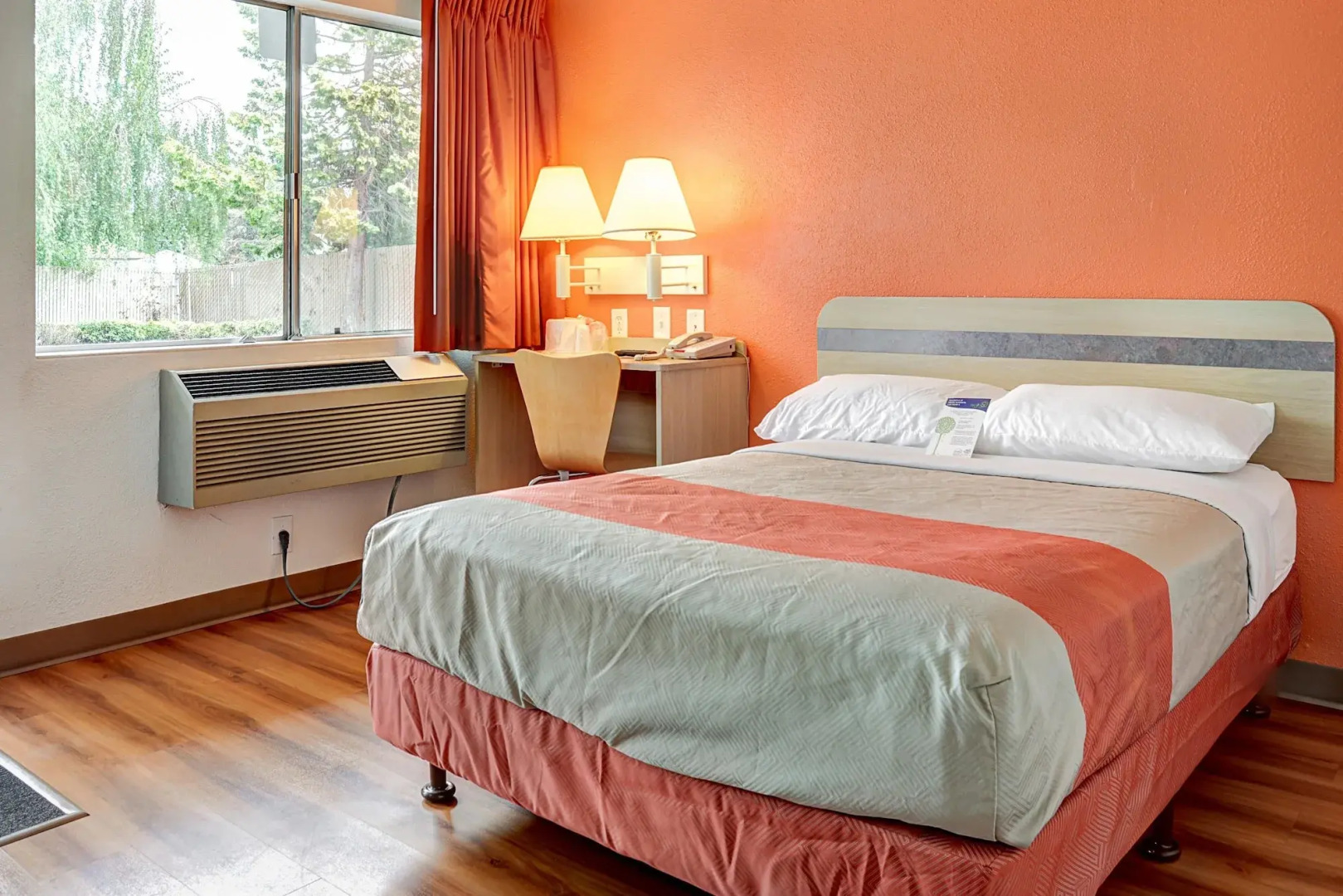 Motel 6 Portland, OR - Central