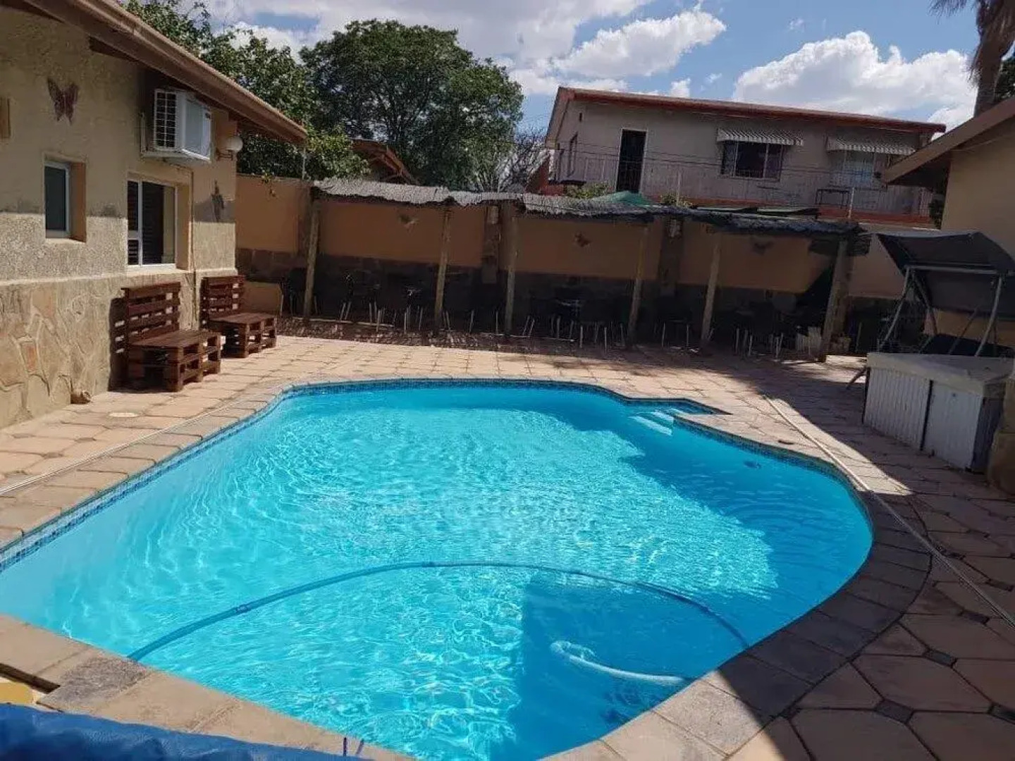 Esperanca Guesthouse