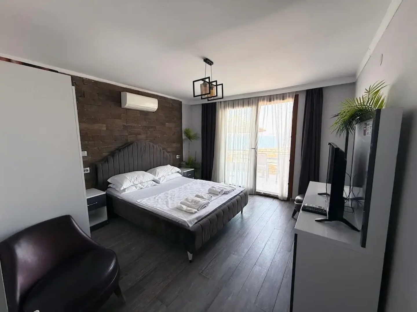 Stone House Foca Butik Otel