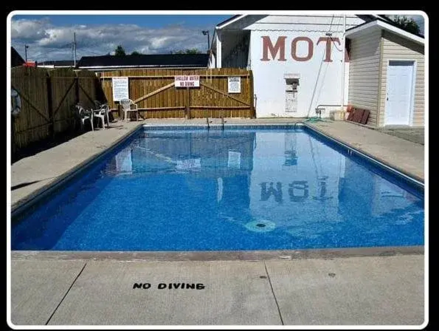 Perth Plaza Inn & Suites