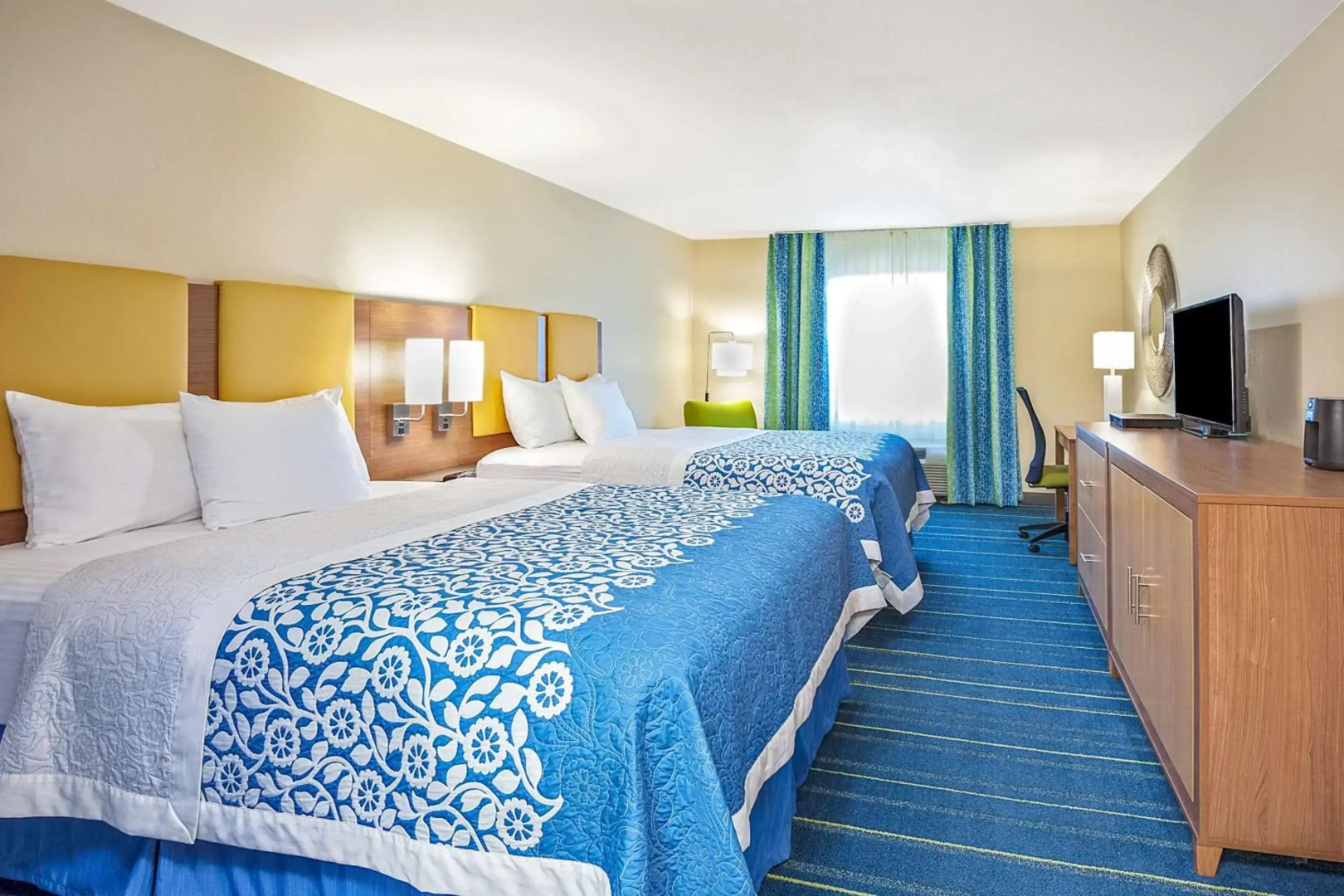 Arya Inn & Suites Farmers Branch