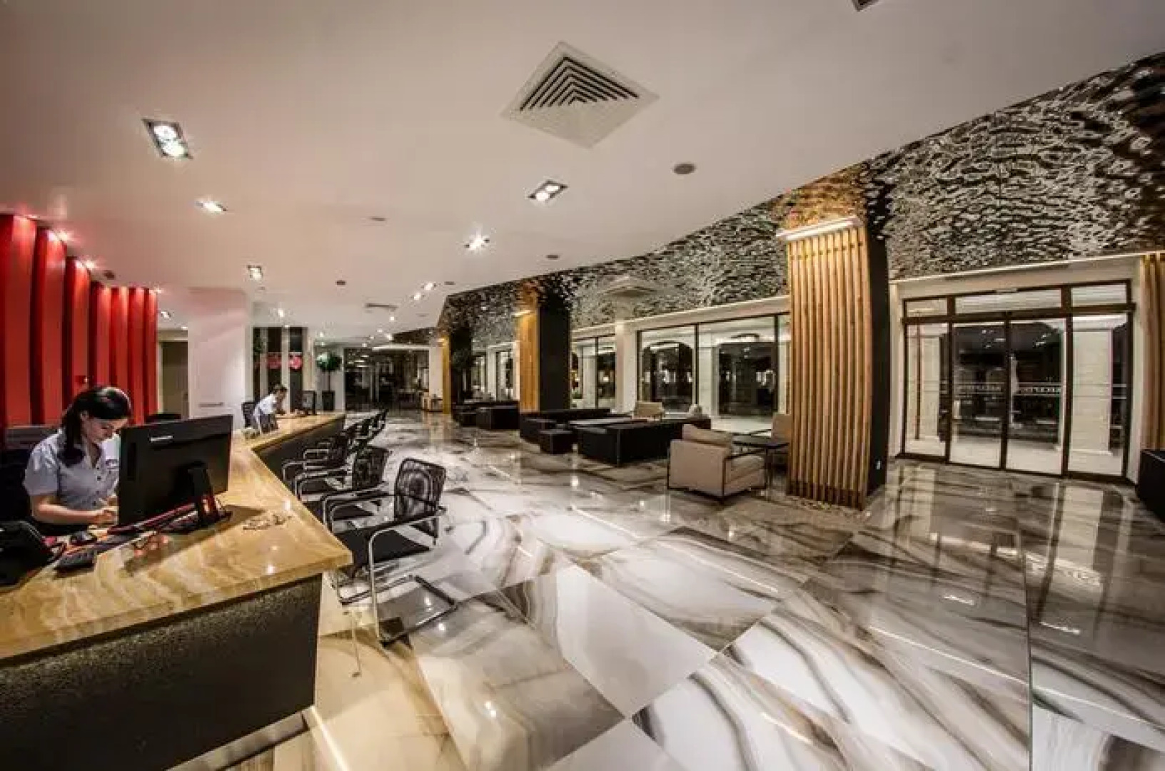 Premier Fort Cuisine - Full Board