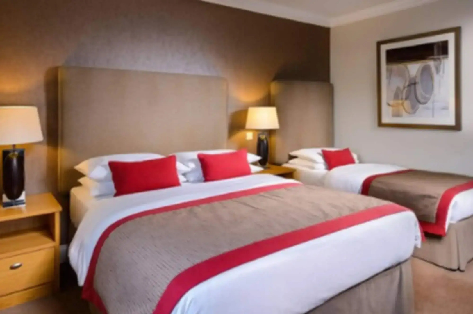 Killarney Oaks Hotel