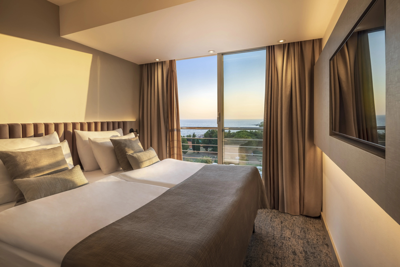 Aminess Vival Maestral Hotel