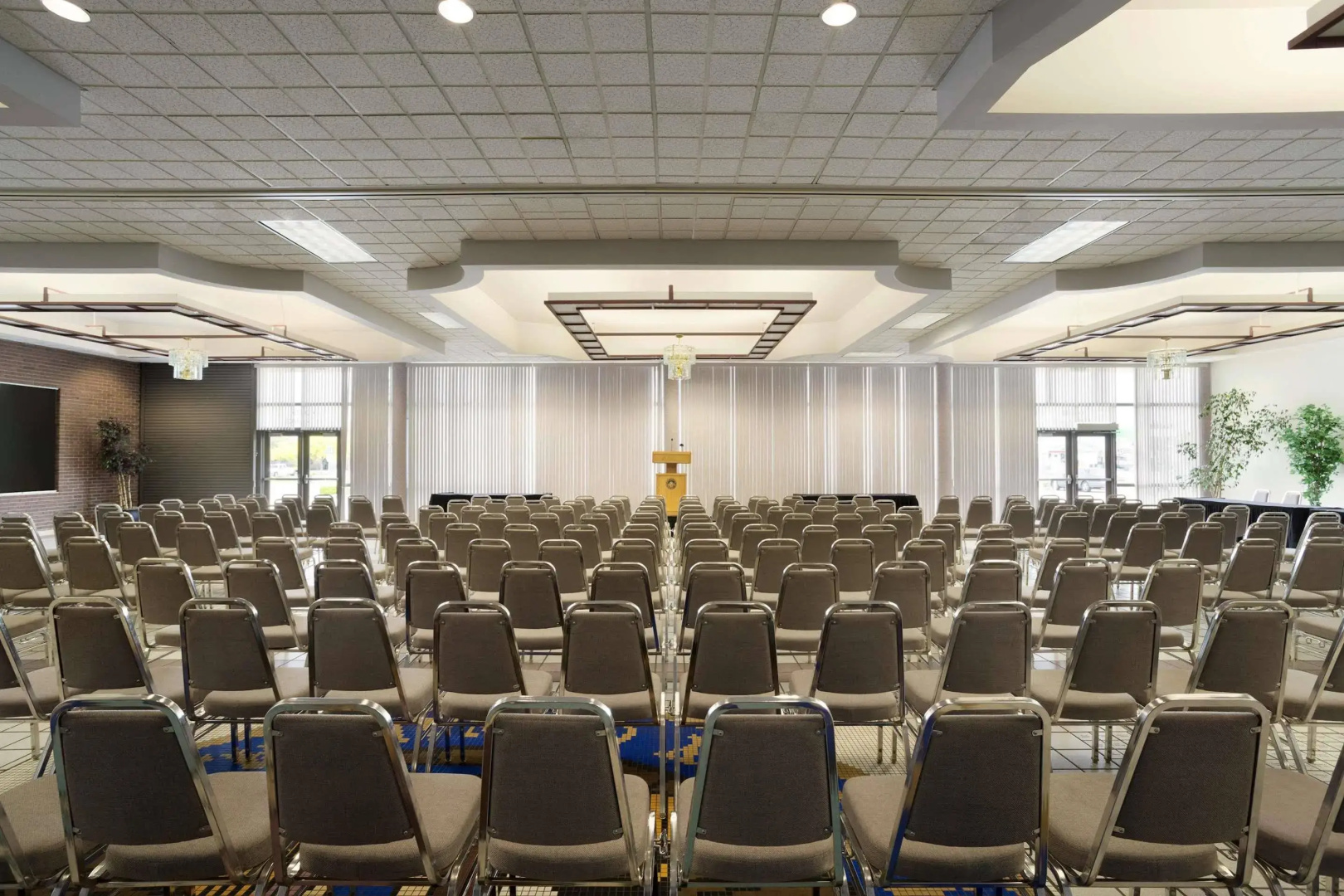 Best Western Plus Peppertree Nampa Civic Center Inn