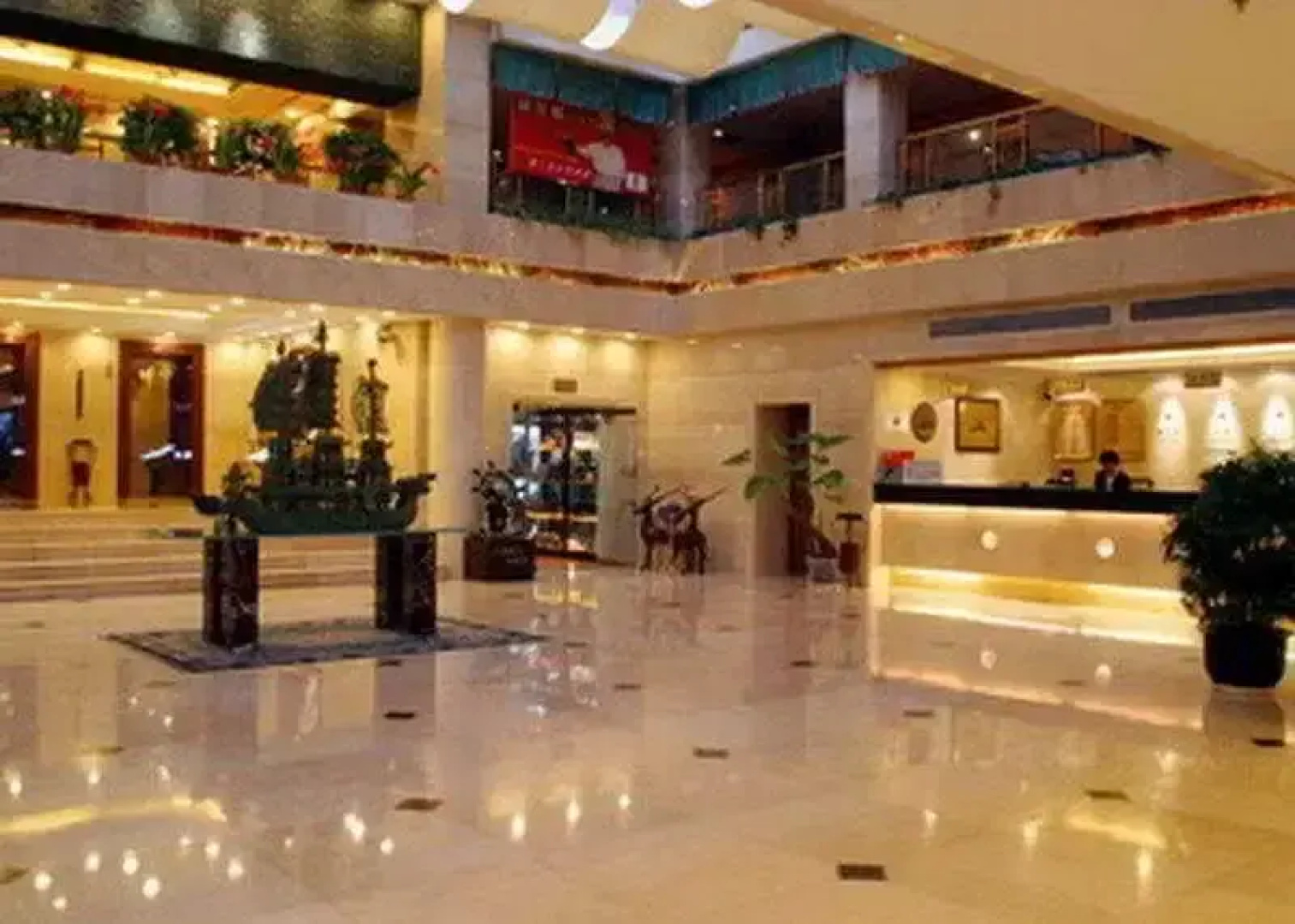Imperial Court Hotel