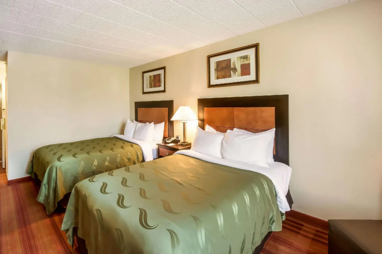 Chester Hotel & Conference Center