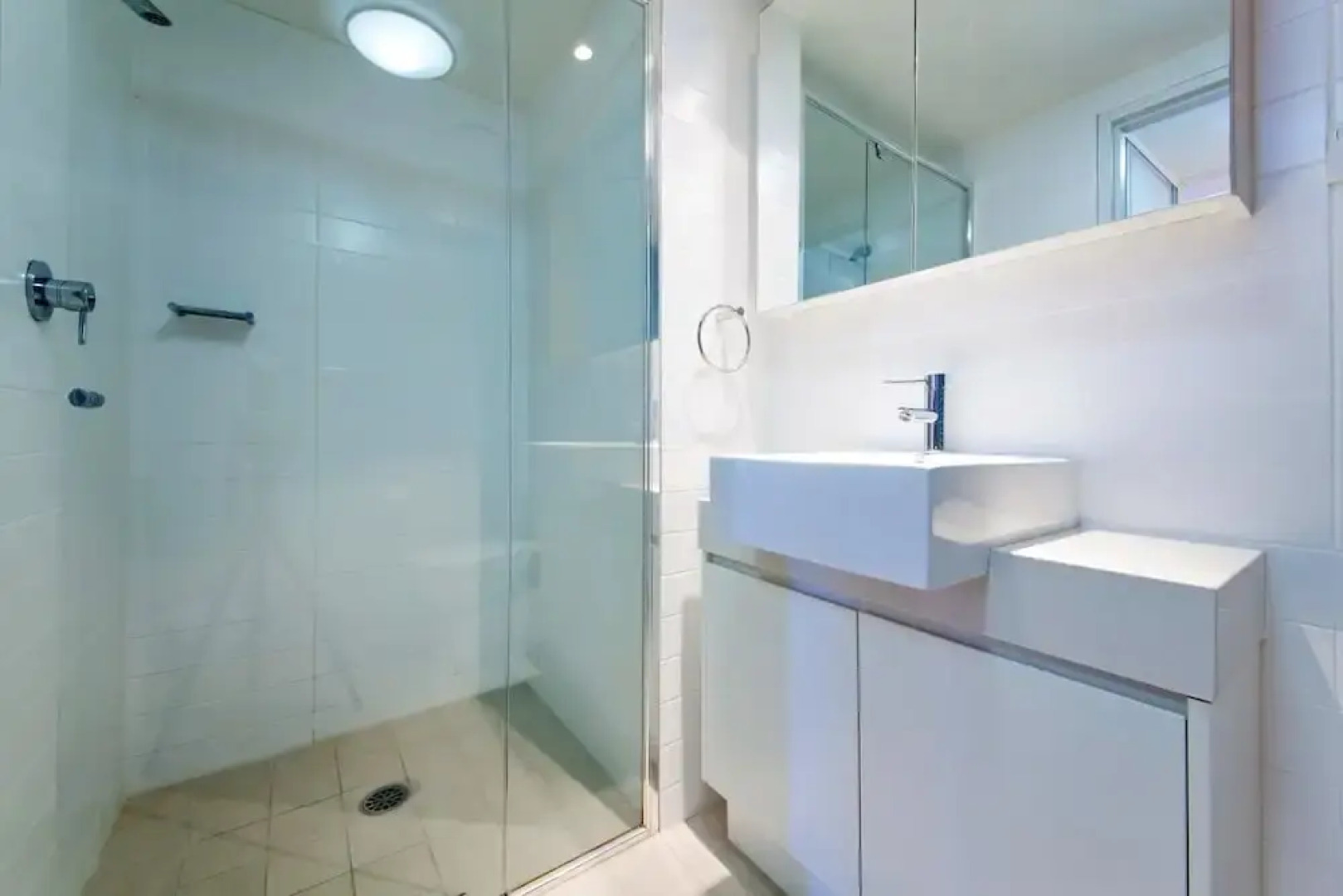 Cote D'Azur, Unit 11/61 Donald Street