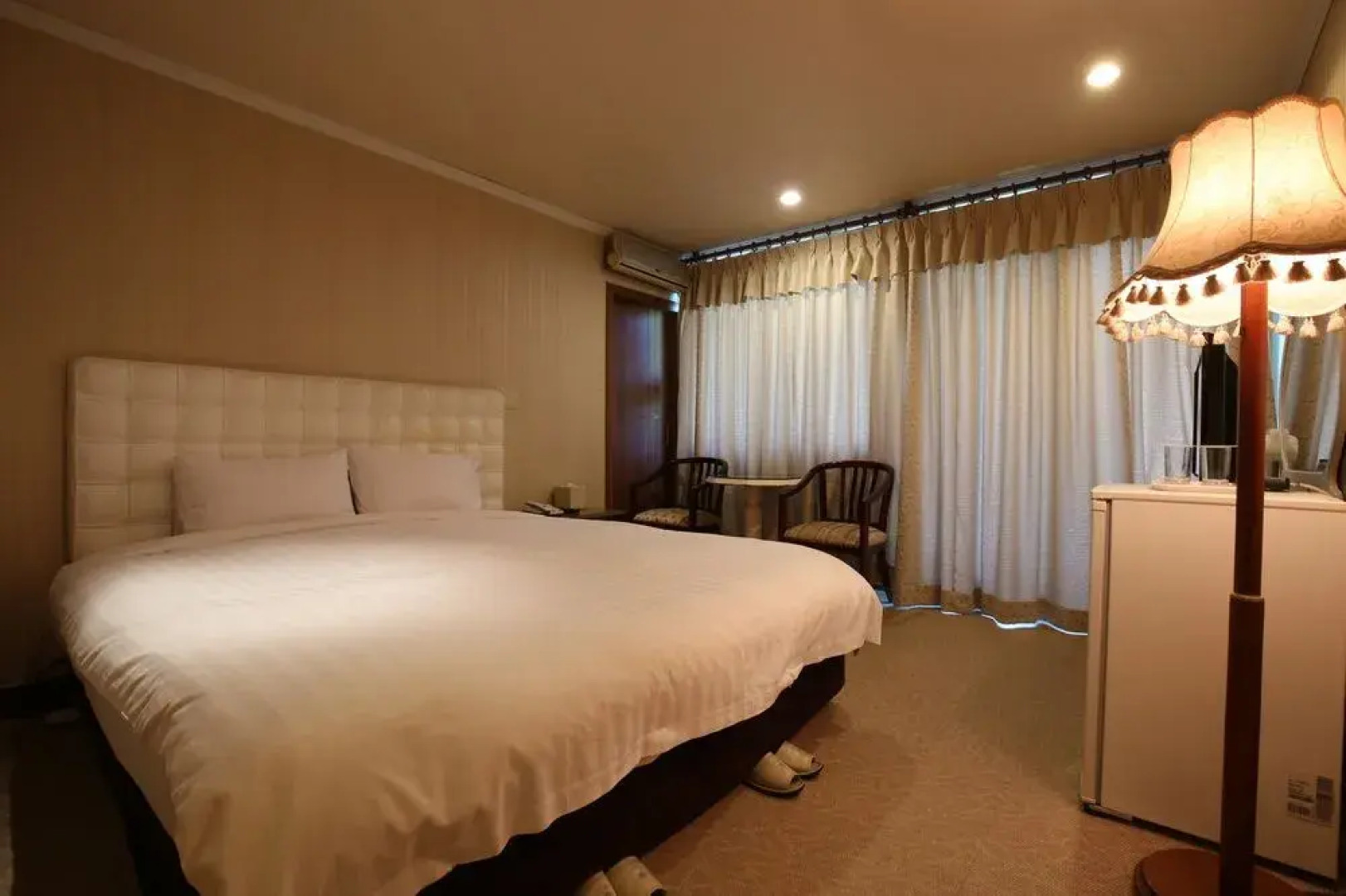 Lake Hills Songnisan Hotel