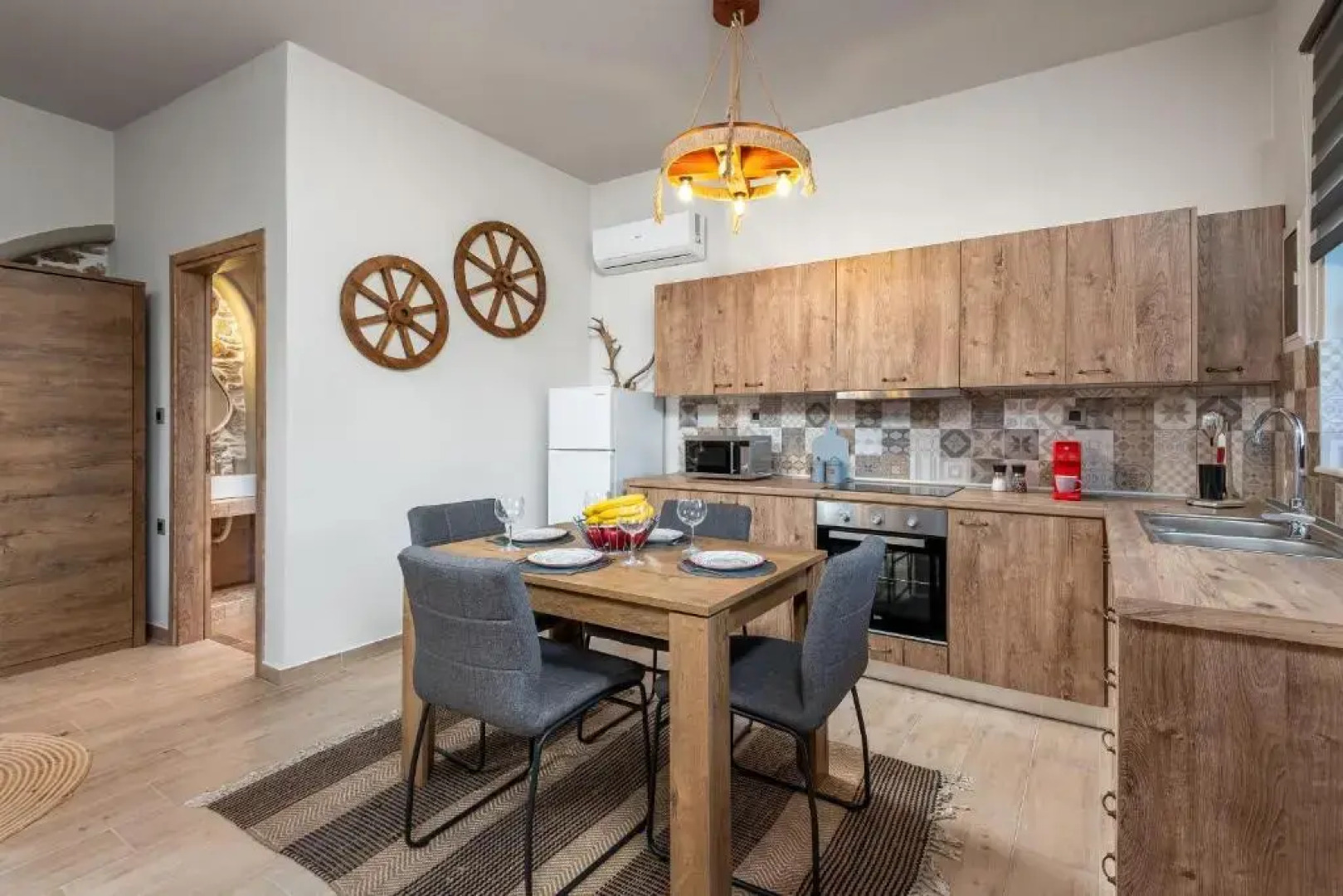 Amvonas traditional house.