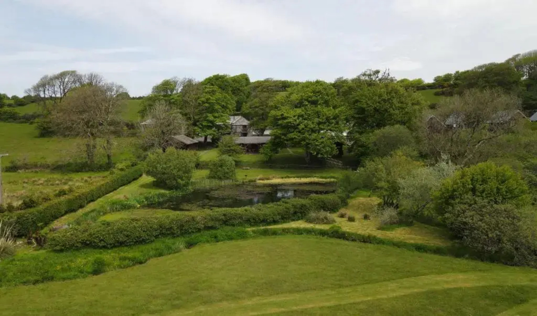 Ta Mill Cottages & Lodges - Meadowview Chalet 1