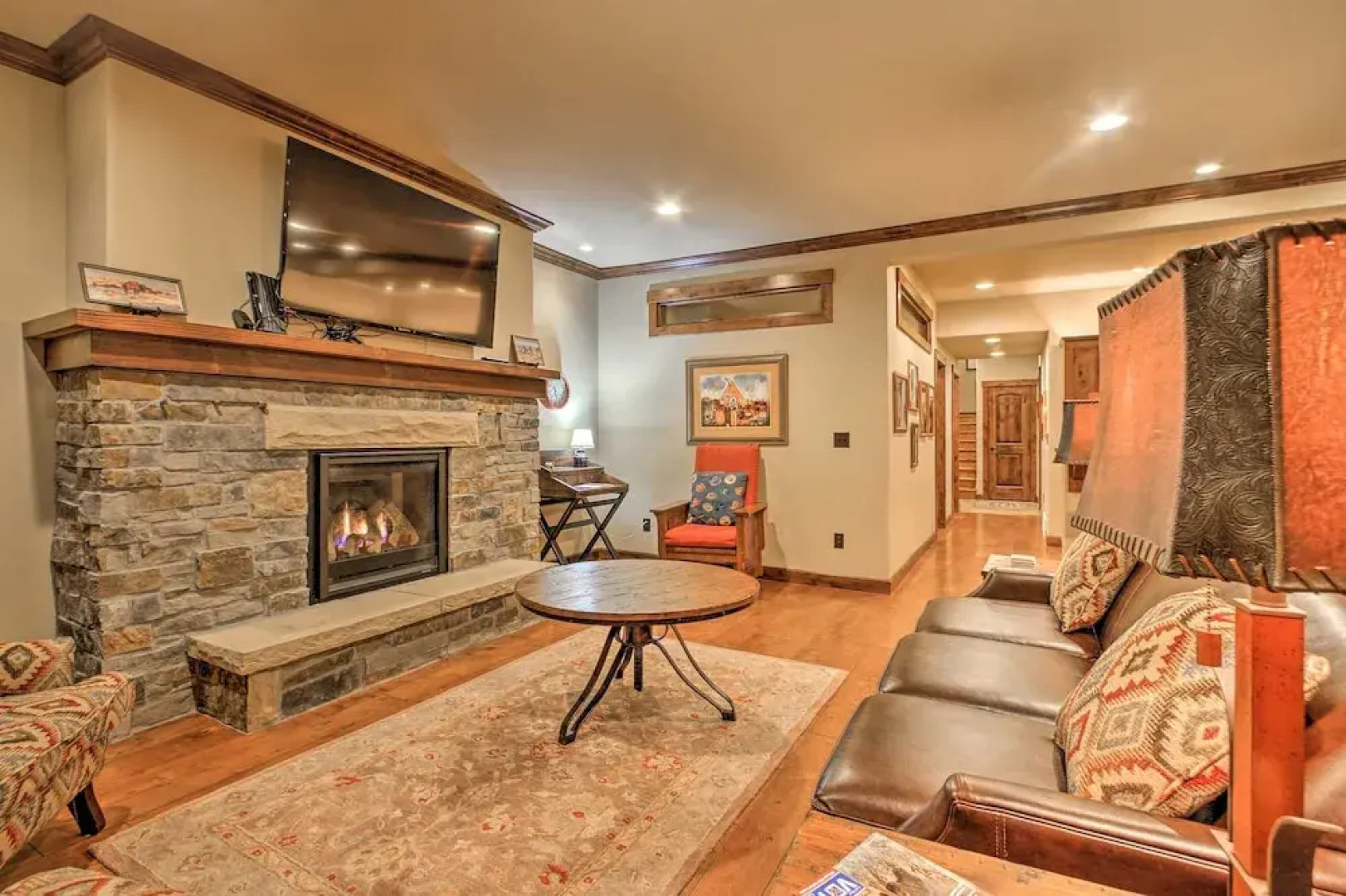 Red Lodge Townhome w/ Private Hot Tub & Mtn Views!