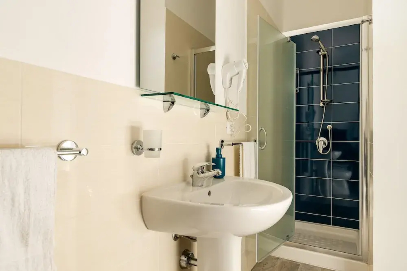 Villa Edera Rental Rooms