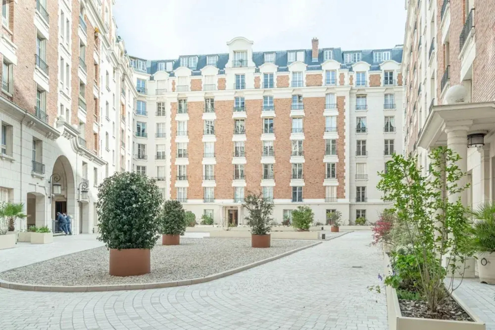 Lavie Maison the Spacious