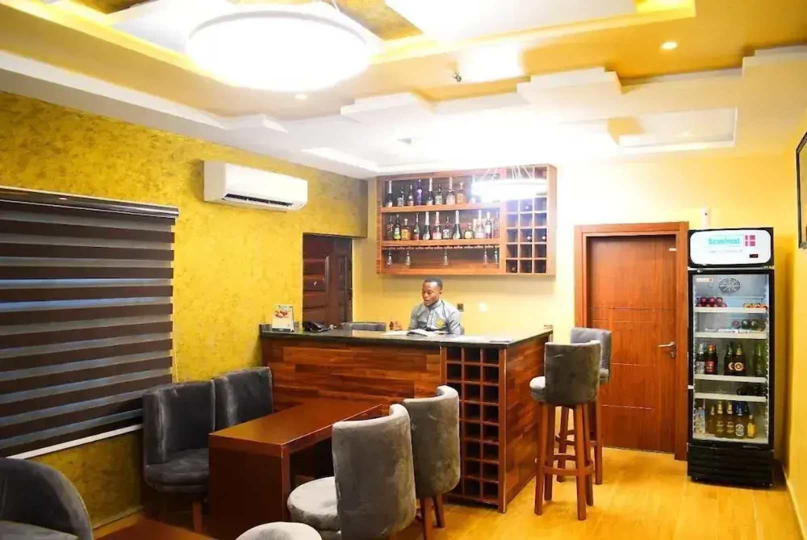 Manhattan Apple Hotel Lekki