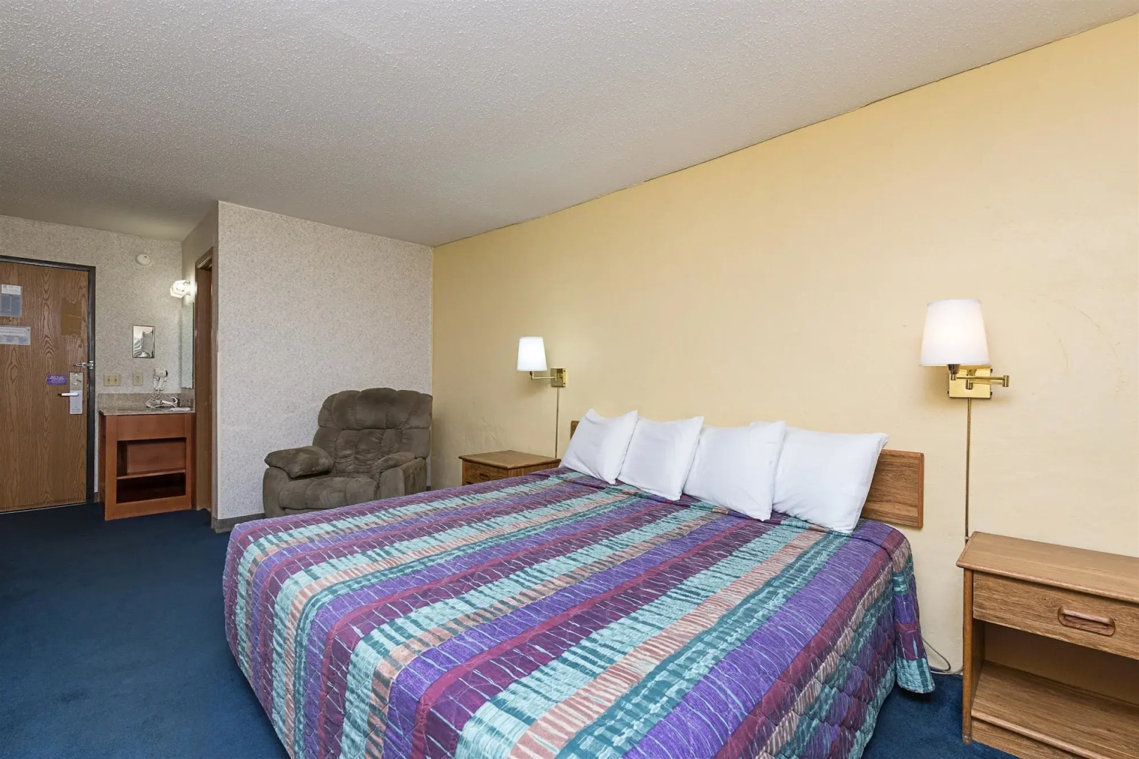 Motel 6-Moline, IL