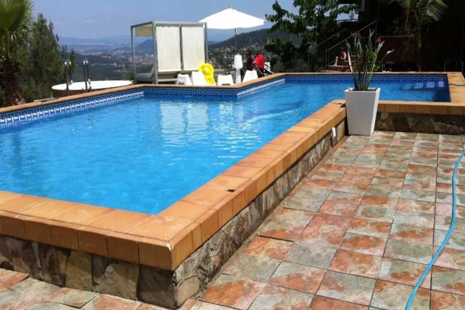 Отель El Petit Mirador