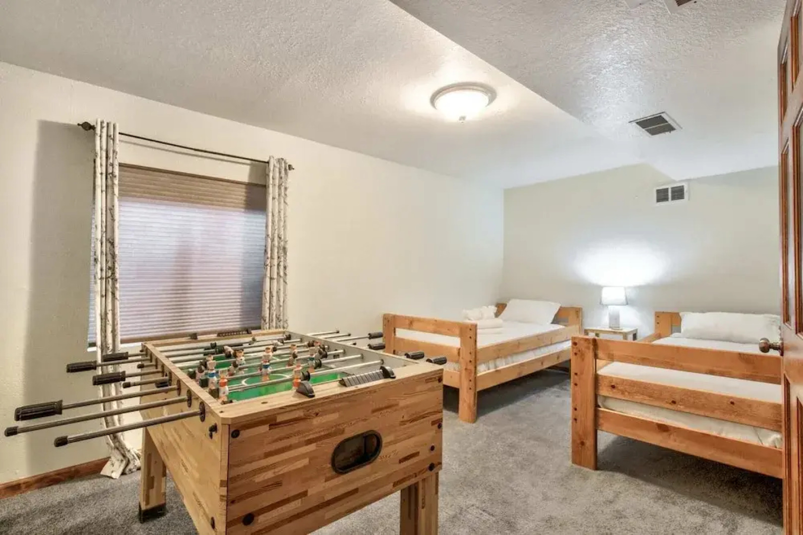 5BD Mountain Getawayhot Tub & Foosball