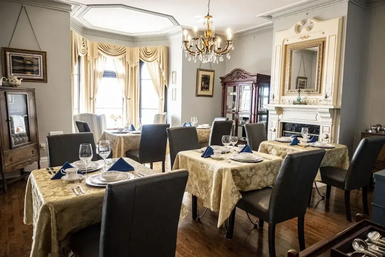 Belle View Manor Inn