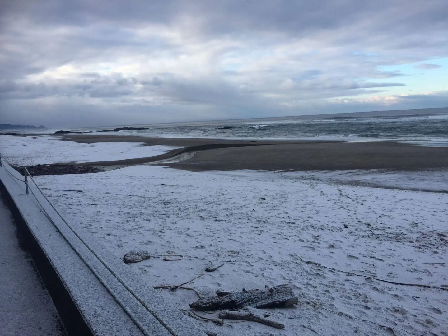 The Sandcastle Beachfront Hotel