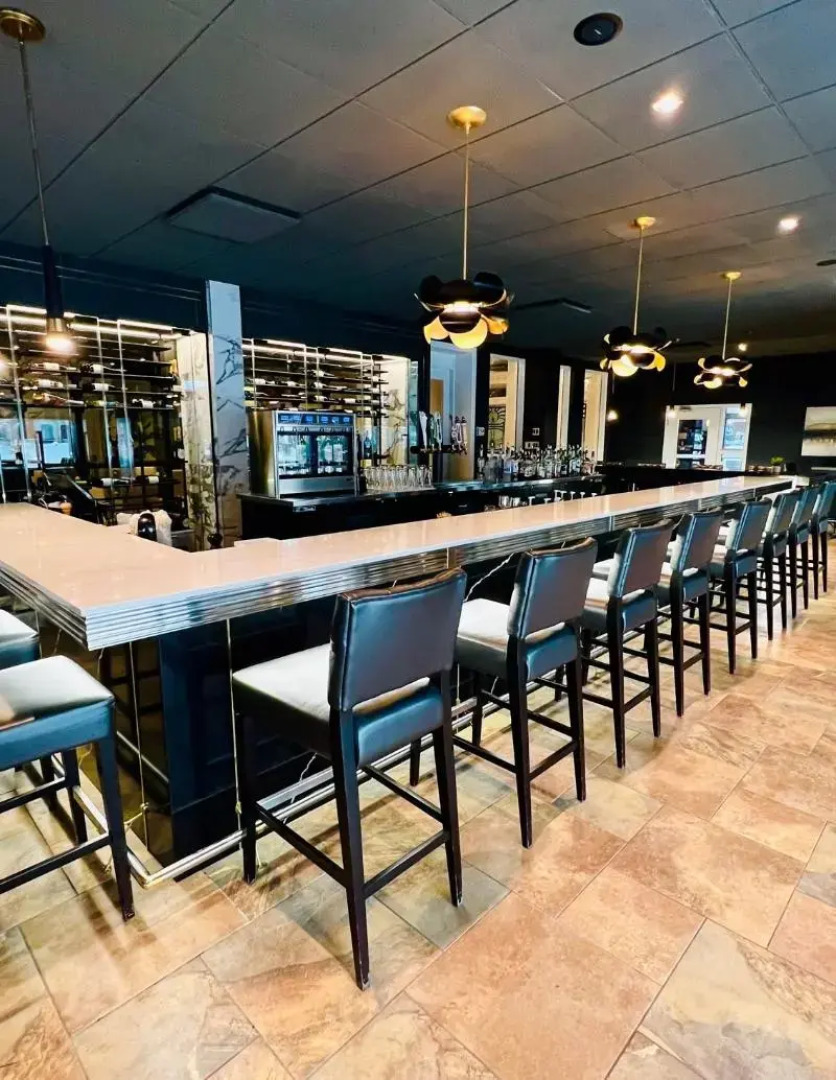 Hôtel & Suites Le Dauphin Drummondville