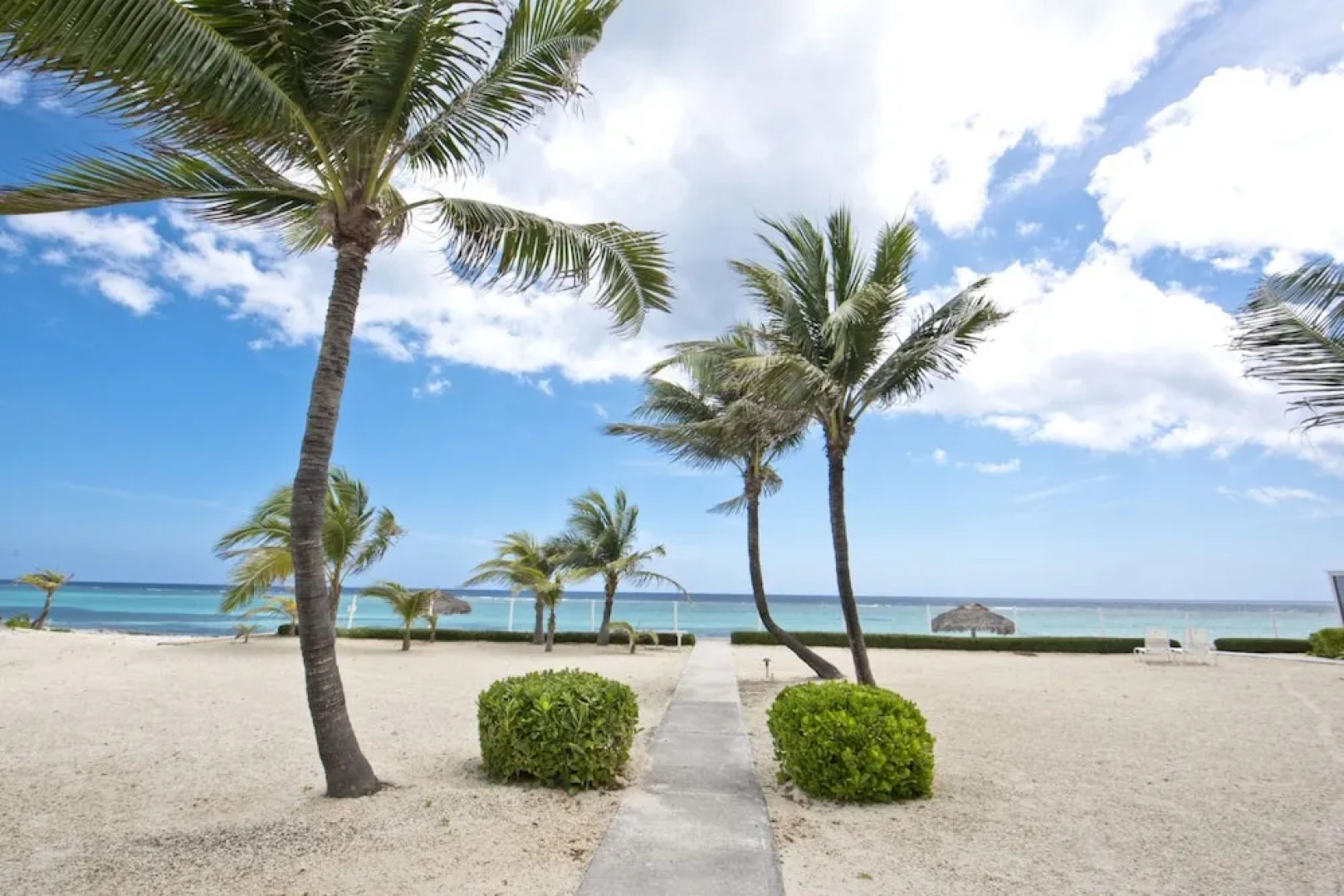 Kozy Kai - Sealodge #17 (Condo)