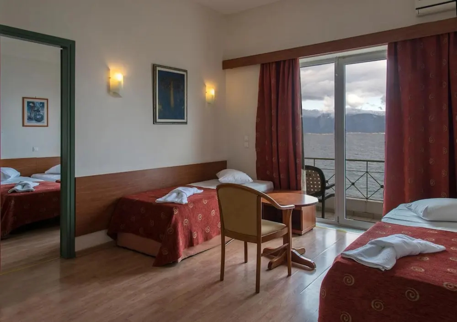Hotel Kiani Akti