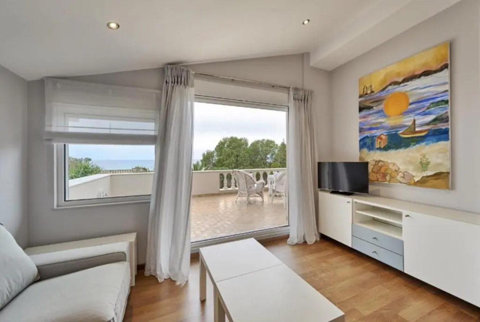 Luxury 4 Bdrm Villa With Pvt Pool on the Beach