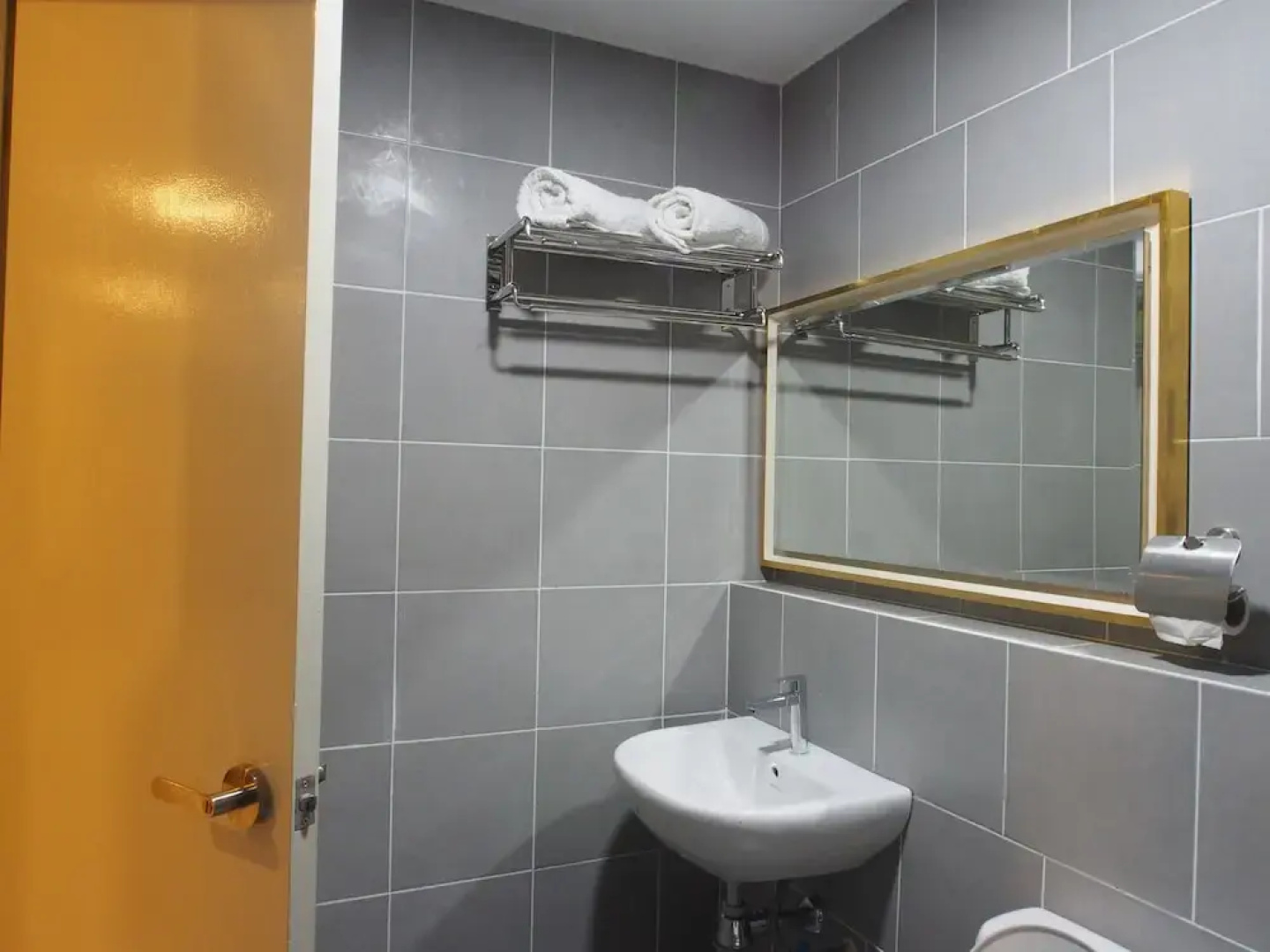 Premier Times International Hotel