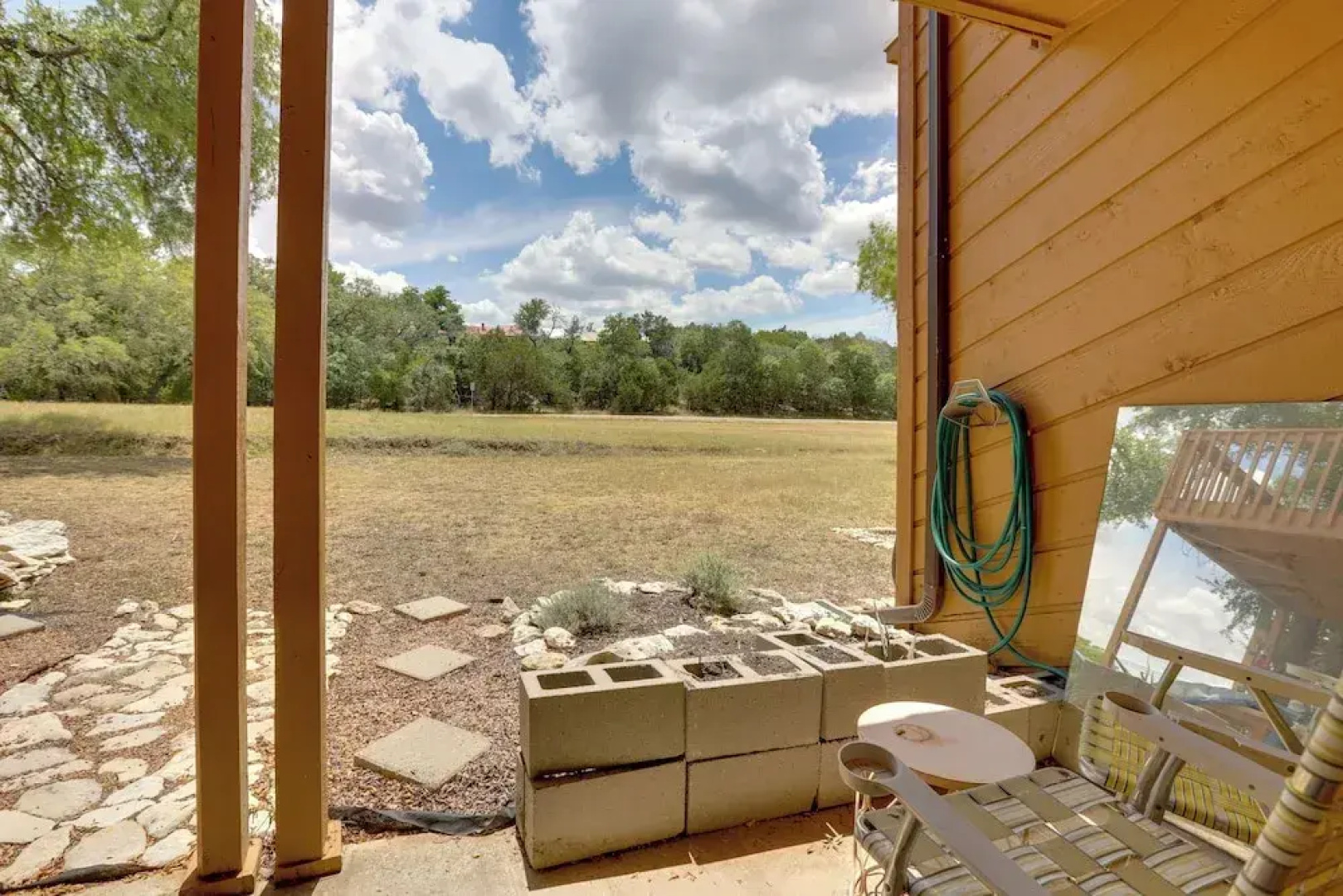 Wimberley Retreat w/ Grill < 2 Mi to Jacob's Well!