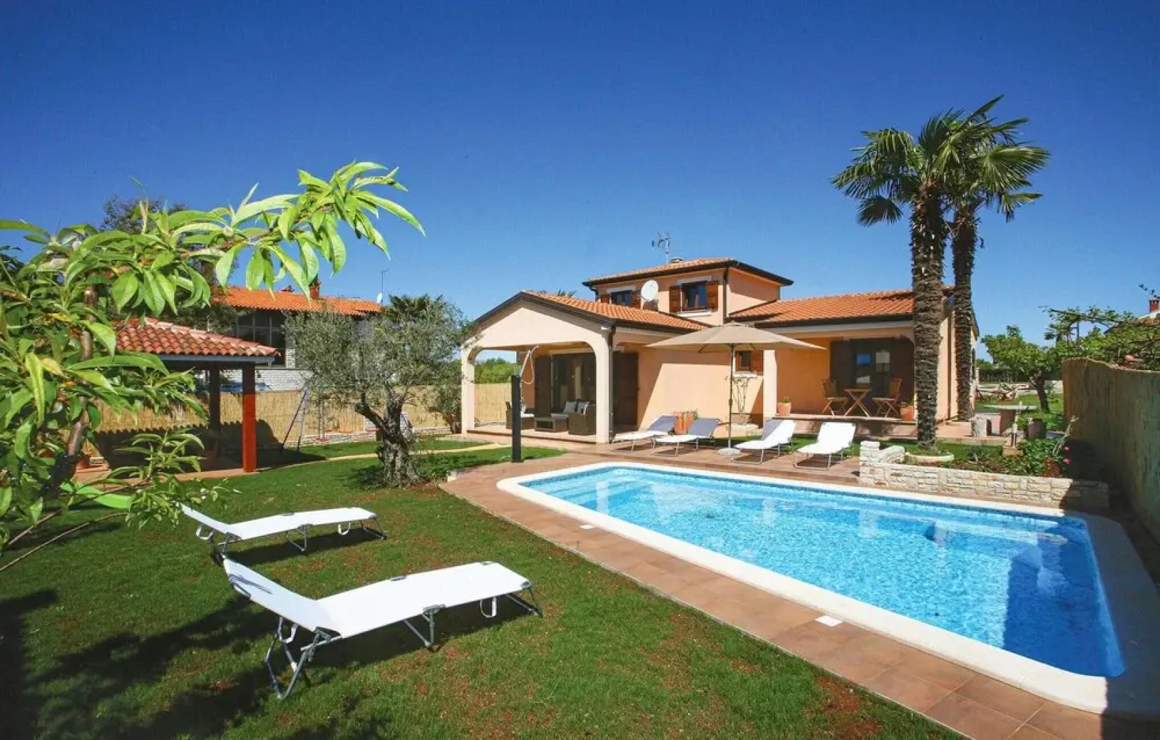 Amazing Home in Novigrad With Wifi and 3 Bedrooms