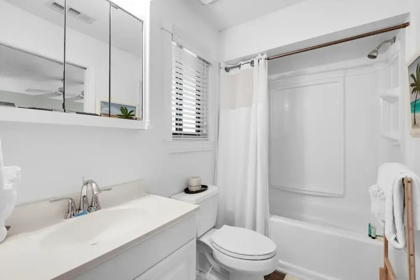 Sunset Harbor Palms 2-301