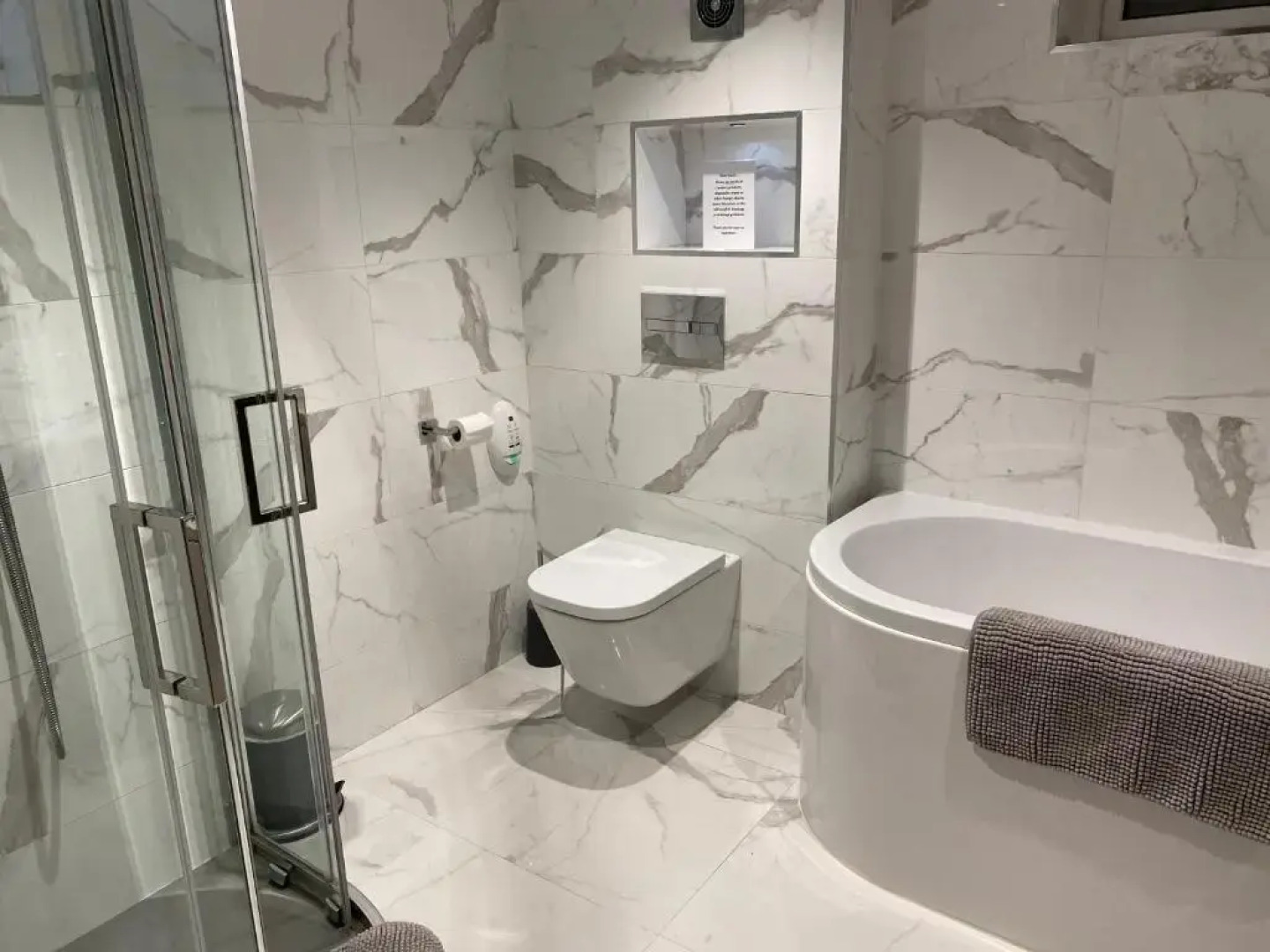 Ocean Hideaway @ Portmore Bay