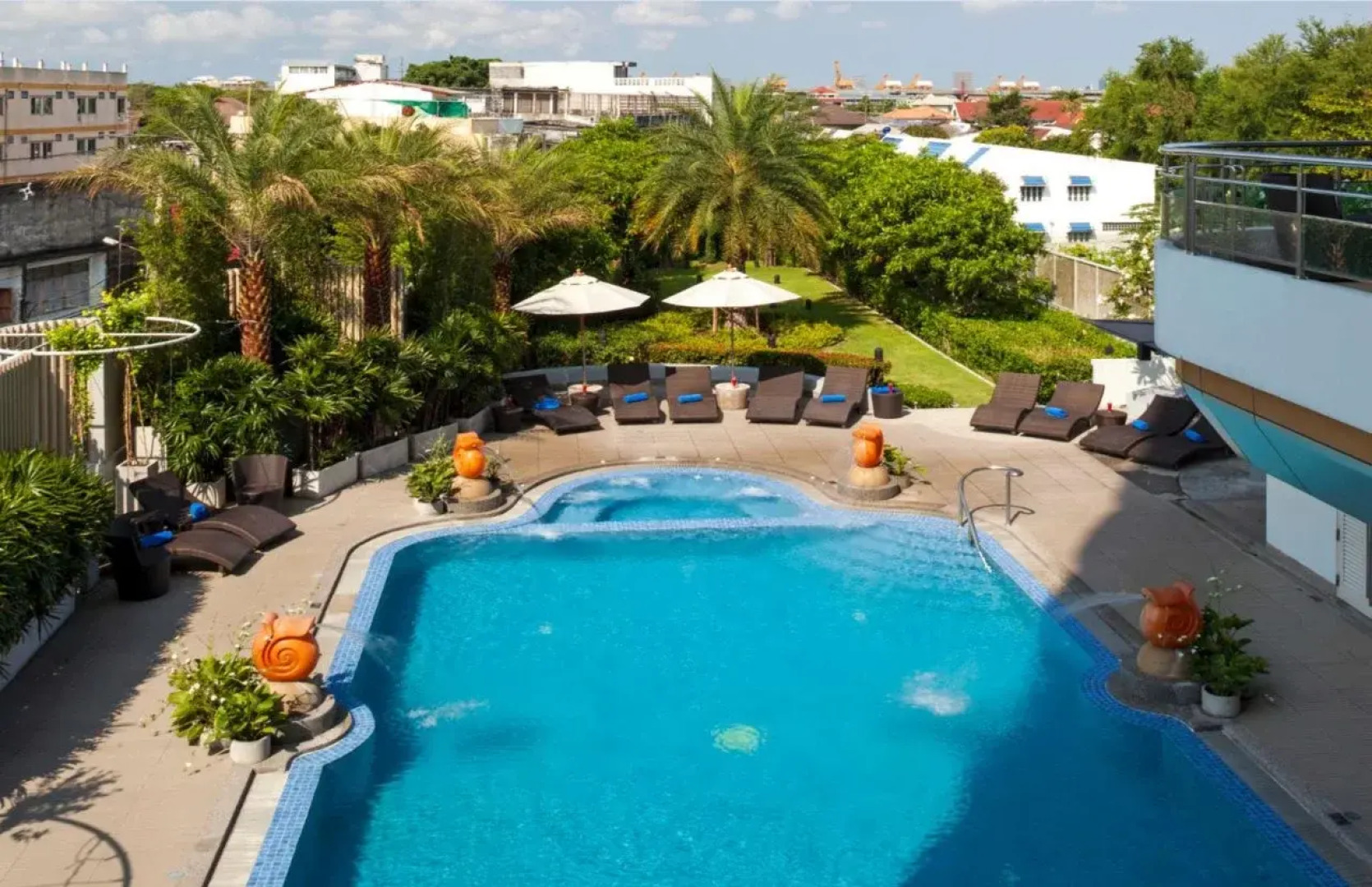 Viva Garden Serviced Residence